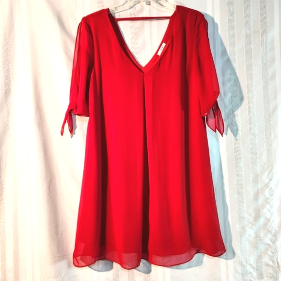 SOPRANO RED MINI CHIFFON DRESS SPLIT SLEEVES SIZE XSMALL - Picture 1 of 13